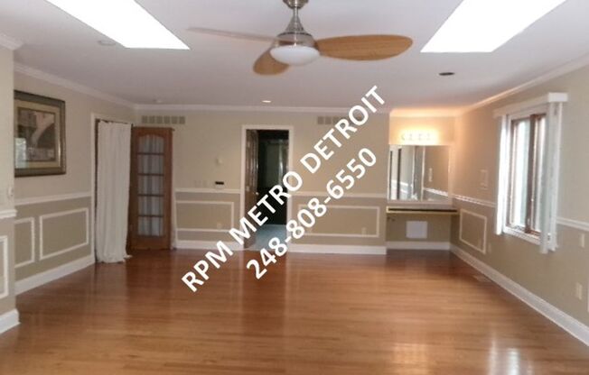 5 beds, 5.5 baths, $4,200, Unit (OM)