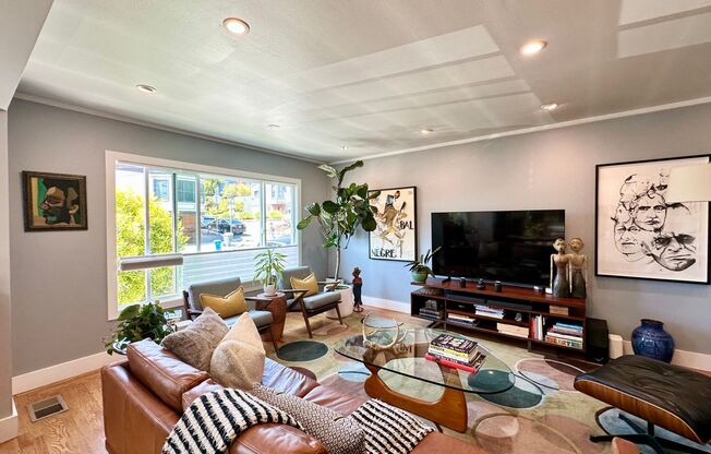 Modern & Bright 3BR/2BA Single-Family Home, Steps from Holly Park, Pet Friendly!