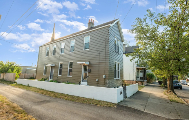 Amazing renovated 3 bed, 3 bath in Covington