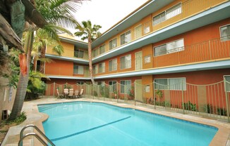 2 beds, 2 baths, 1,029 sqft, $2,595, Unit 06