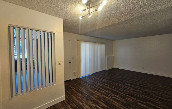 1 bed, 1 bath, 580 sqft, $995, Unit 123