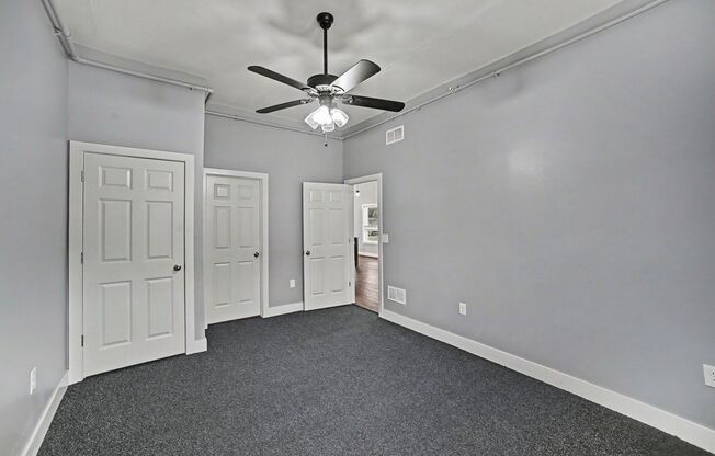 2 beds, 1 bath, 1,190 sqft, $1,400, Unit Urban Studios: 5320-#12
