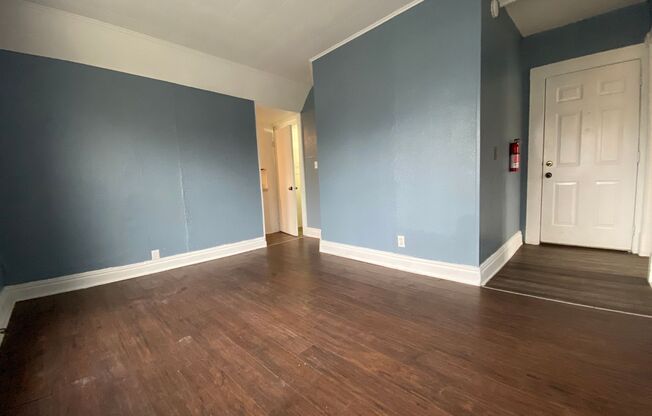 1 bed, 1 bath, 600 sqft, $725, Unit UNIT 4