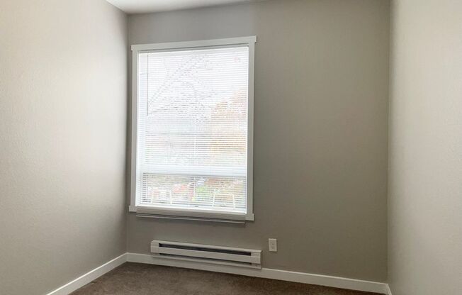 1 bed, 1 bath, 600 sqft, $1,525, Unit 214