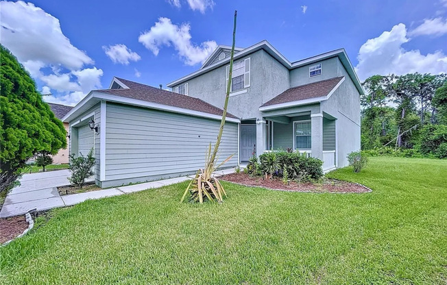 Stunning Home at Bay Cedar Ave! 4bed | 3bath