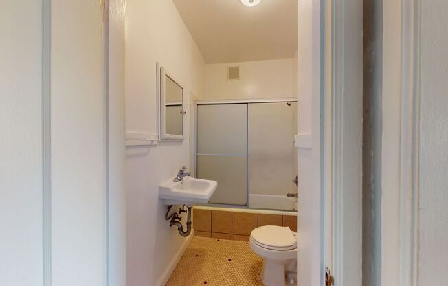 3401 International Blvd