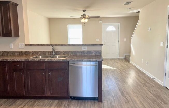 2 beds, 2.5 baths, $1,500