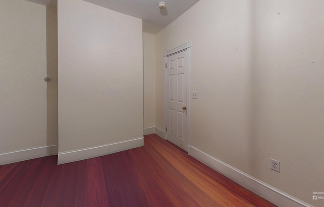 19 NEWPORT ST