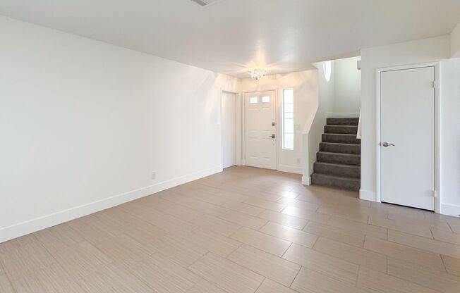 3-Bed, 2.5-Bath Summerlin Home with Modern Upgrades & Upstairs Laundry