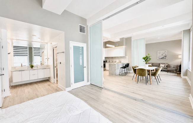 2 beds, 2 baths, 908 sqft, $4,576, Unit 719