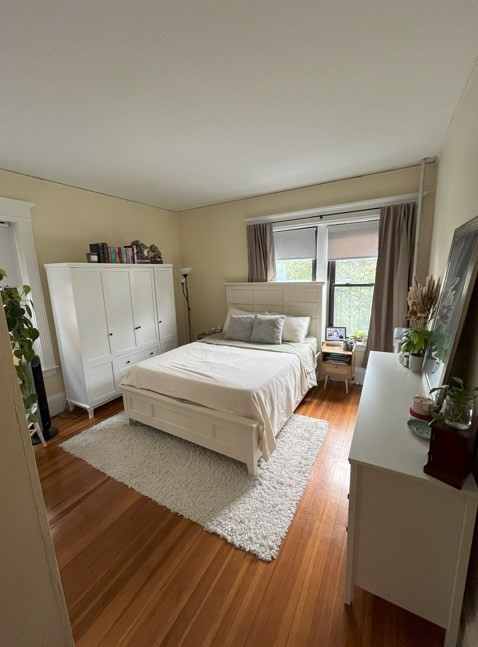 4 FULLER ST