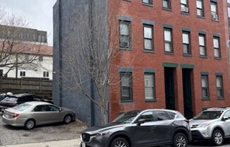 281 W 3 ST