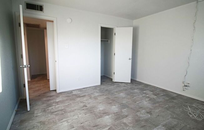 2 beds, 1 bath, $1,250