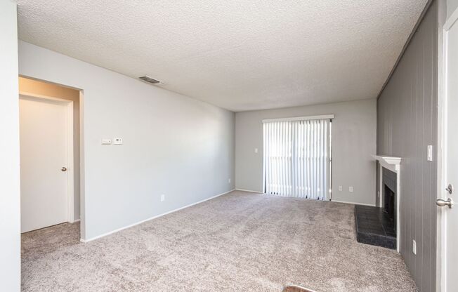 2 beds, 1 bath, 860 sqft, $1,800, Unit 224