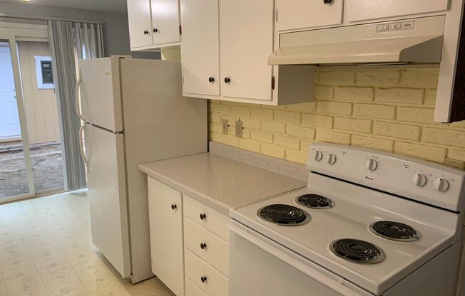 Eco-Conscious Living in This Charming Pet-Friendly Home