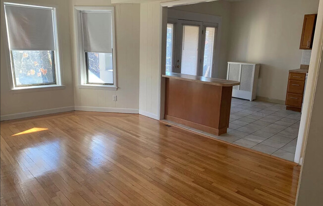 1131 COMMONWEALTH AVE