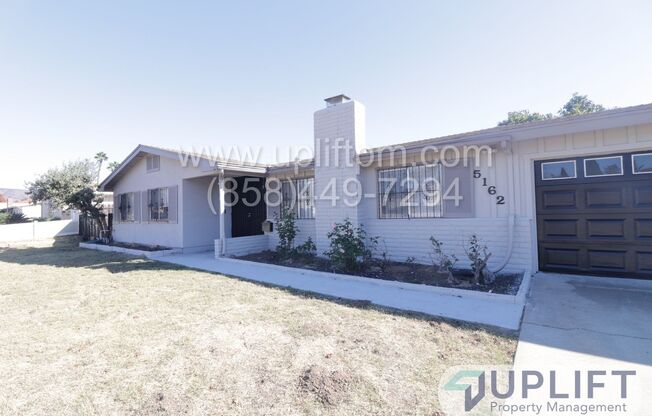 4bed/2bath house with garage & POOL