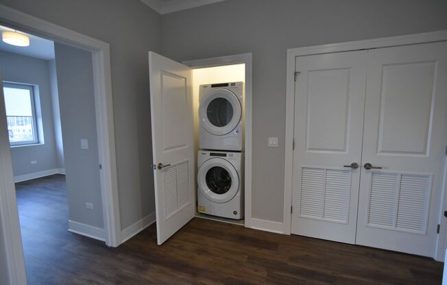 2 beds, 2 baths, 825 sqft, $3,550, Unit 927-205