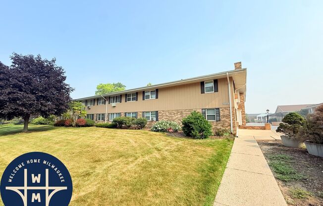 5700 W WAHNER AVE