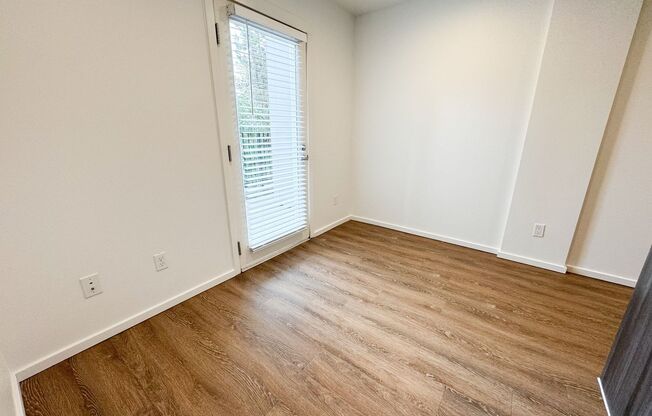 Studio, 1 bath, 186 sqft, $1,195, Unit 203