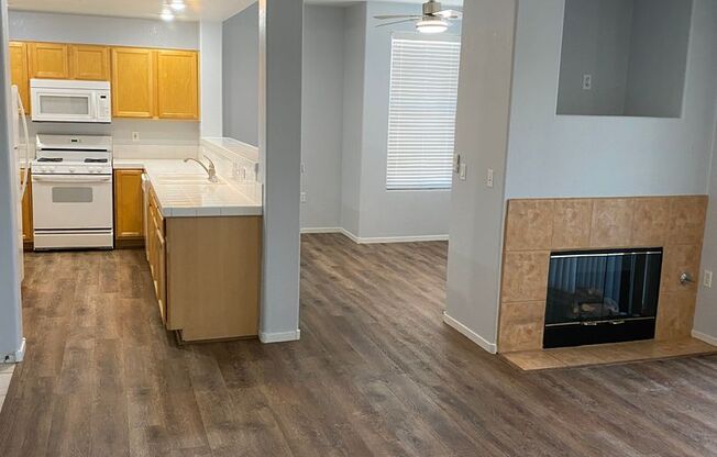 3 beds, 2 baths, $1,875, Unit # 1313