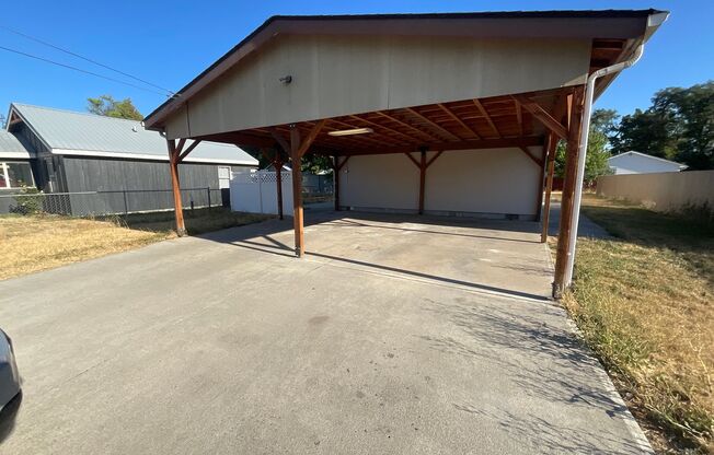 1217 Y Avenue, La Grande, OR 97850