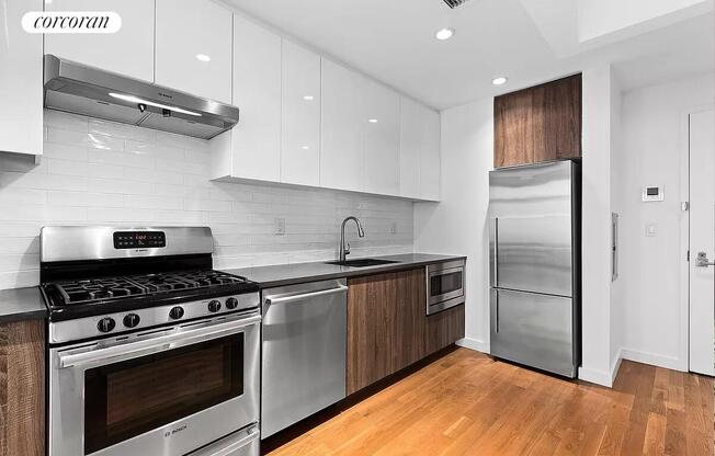 Studio, 1 bath, $4,105, Unit 1_507