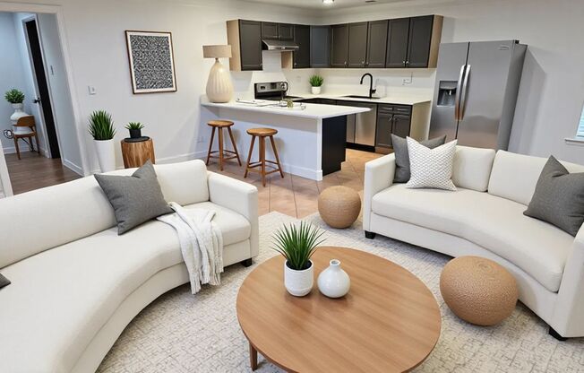 2351 Longhorn 4-Plex