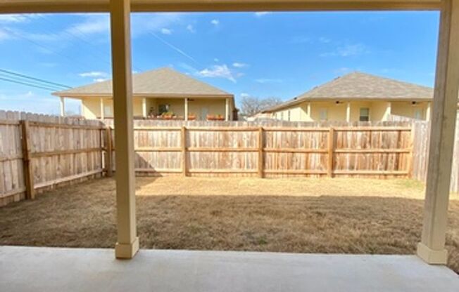 3 beds, 2 baths, $1,425