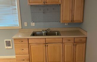 Beautiful Basement Apartment on Capital Hill