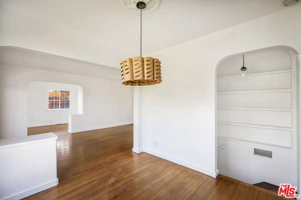 2350 LYRIC AVE