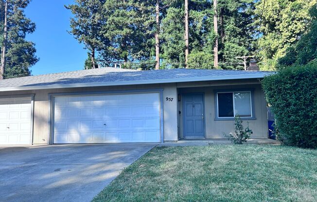 955-957 Woodshire Way