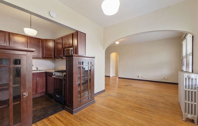 1 bed, 1 bath, 634 sqft, $775, Unit 41