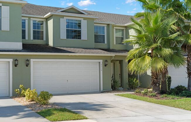 4/2.5 Town Home w/ Loft and Office in Harrington Pointe at Wyndham Lakes