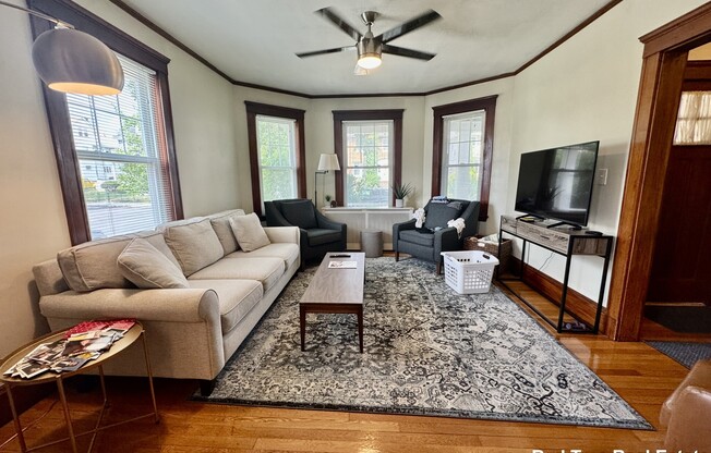 108 REDLANDS RD