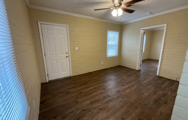 Cottage- Living Room2