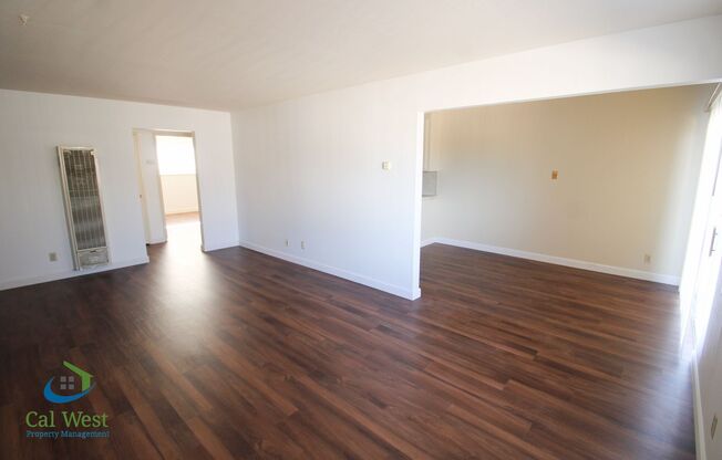 2 beds, 1 bath, $2,495, Unit 4