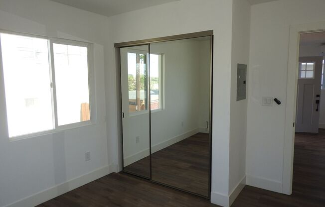 2 beds, 1 bath, $3,200, Unit 3628per