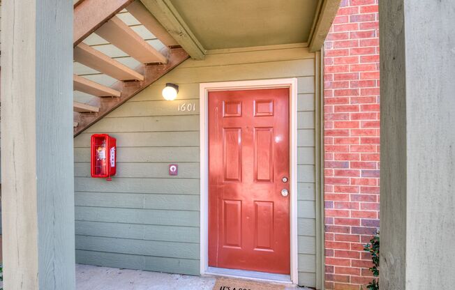 1 bed, 1 bath, 750 sqft, $990, Unit 405