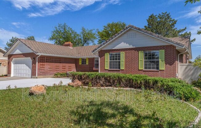 1779 E MICHAEL WAY