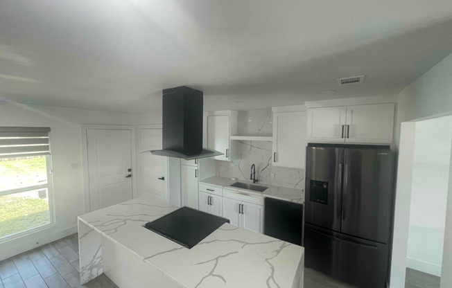 11930 HIGH VLY DR