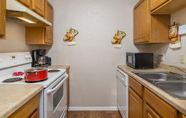 Welcome to Mimosa Place Apartments