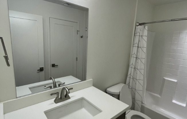 2 beds, 2 baths, $2,300