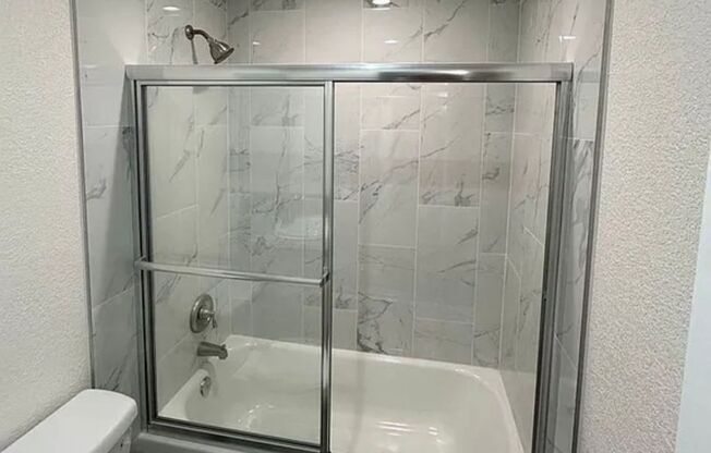 3 Bedroom / 2 Bathroom $1,650