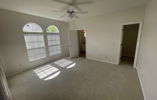 2 beds, 2.5 baths, $2,500