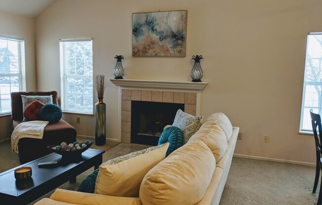 2 beds, 2 baths, 1,150 sqft, $1,445, Unit 4749