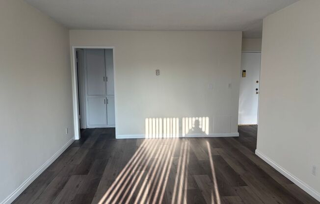 2 beds, 1 bath, $2,995, Unit 202