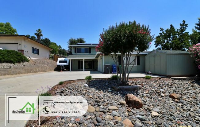 251 Kamp Way, Solar Panels, Washer, Dryer, refrigerator, Small Dog Considered.