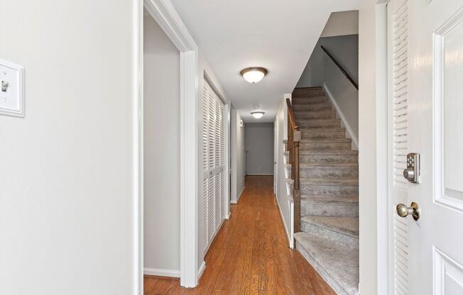 Raleigh Living: Spacious 3BR Townhome in Spring Garden!