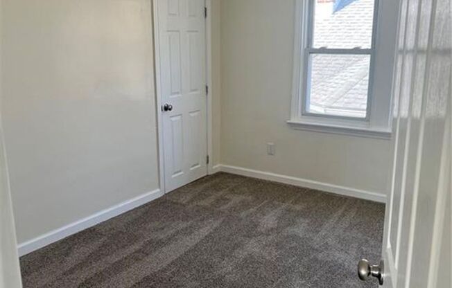 3 beds, 2 baths, $1,500